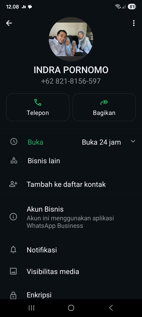 indrapoernomo's tweet photo. Hati-hati penipuan. Ada nomor yang menggunakan nama (dengan ejaan sedikit salah) dan foto saya. Jika anda dihubungi oleh nomor tersebut, silakan diblokir saja. https://t.co/SUxpTxtdGA