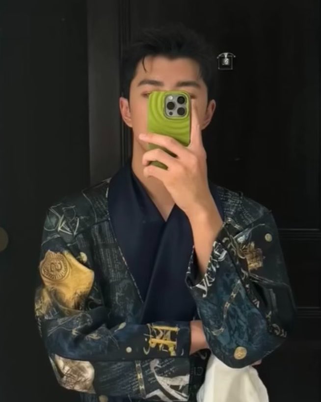 𝑷𝒚𝒏𝒔𝒔𝒌 tweet media