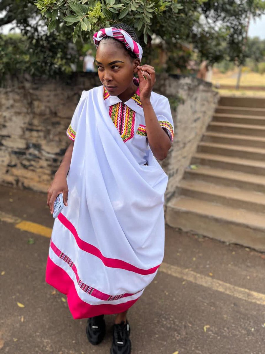 ahi_bombeni's tweet photo. ku xonga 😍😍😍

#proudlyTsonga https://t.co/NfmYiplIKU