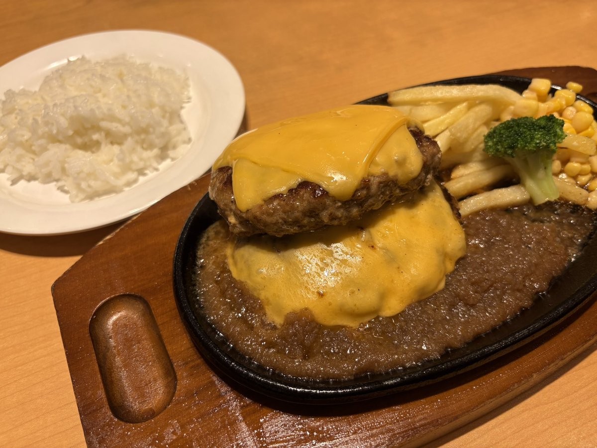 ぐり tweet media
