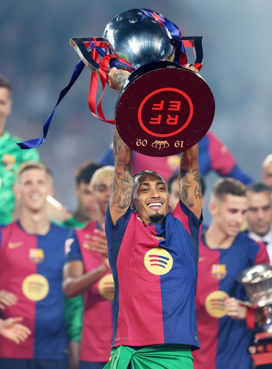 FCB World tweet media