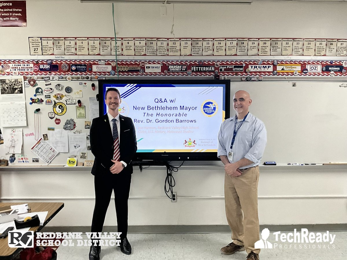 NewBethlehemPA's tweet image. Mayor Gordon Barrows inspires future leaders 🇺🇸📚 Thanks to @DrJHarmon &amp;amp; Redbank Valley High School for 7+ yrs of civic engagement! Q&amp;amp;A on real projects 🏗️

#RedbankValley #CivicEngagement #FutureLeaders #NewBethlehem #Civics