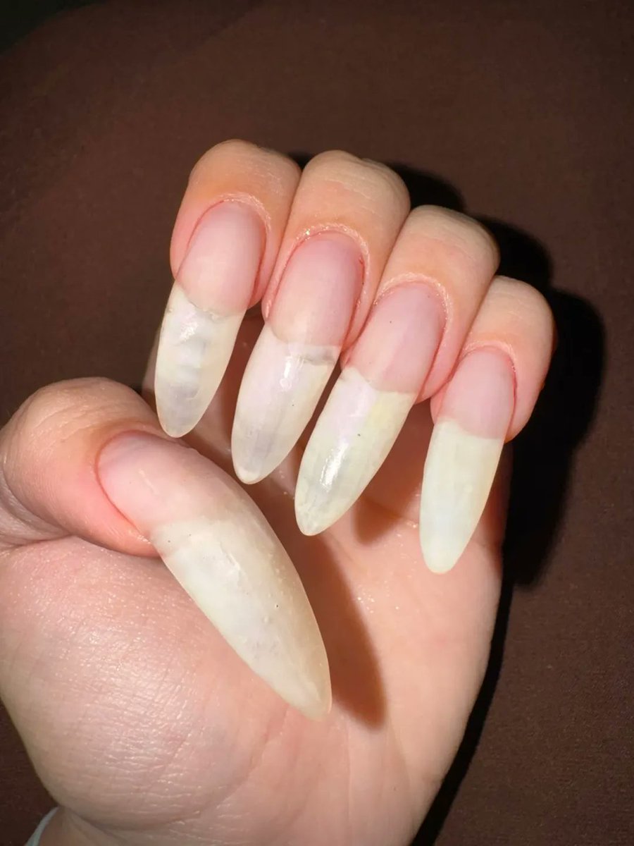 @longnailspage tweet media