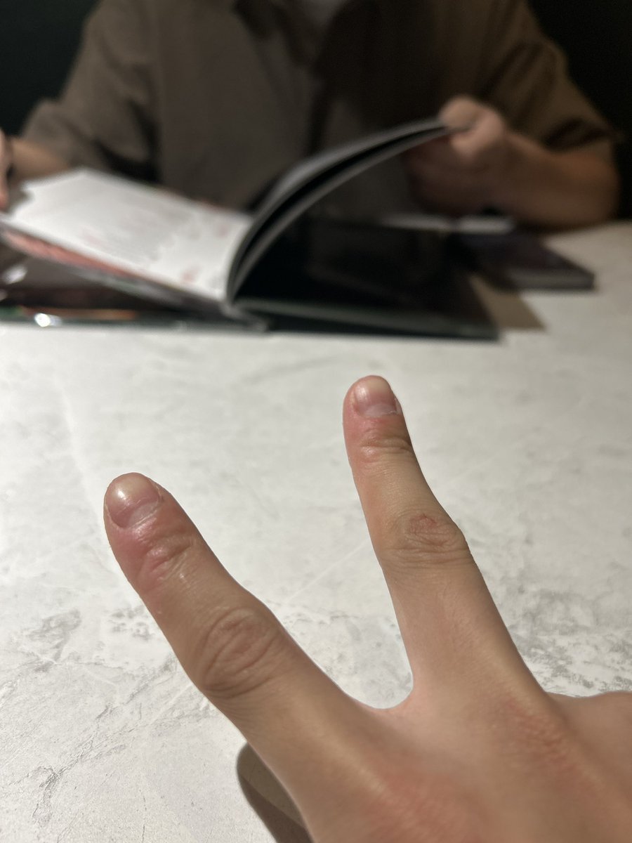 ✌️