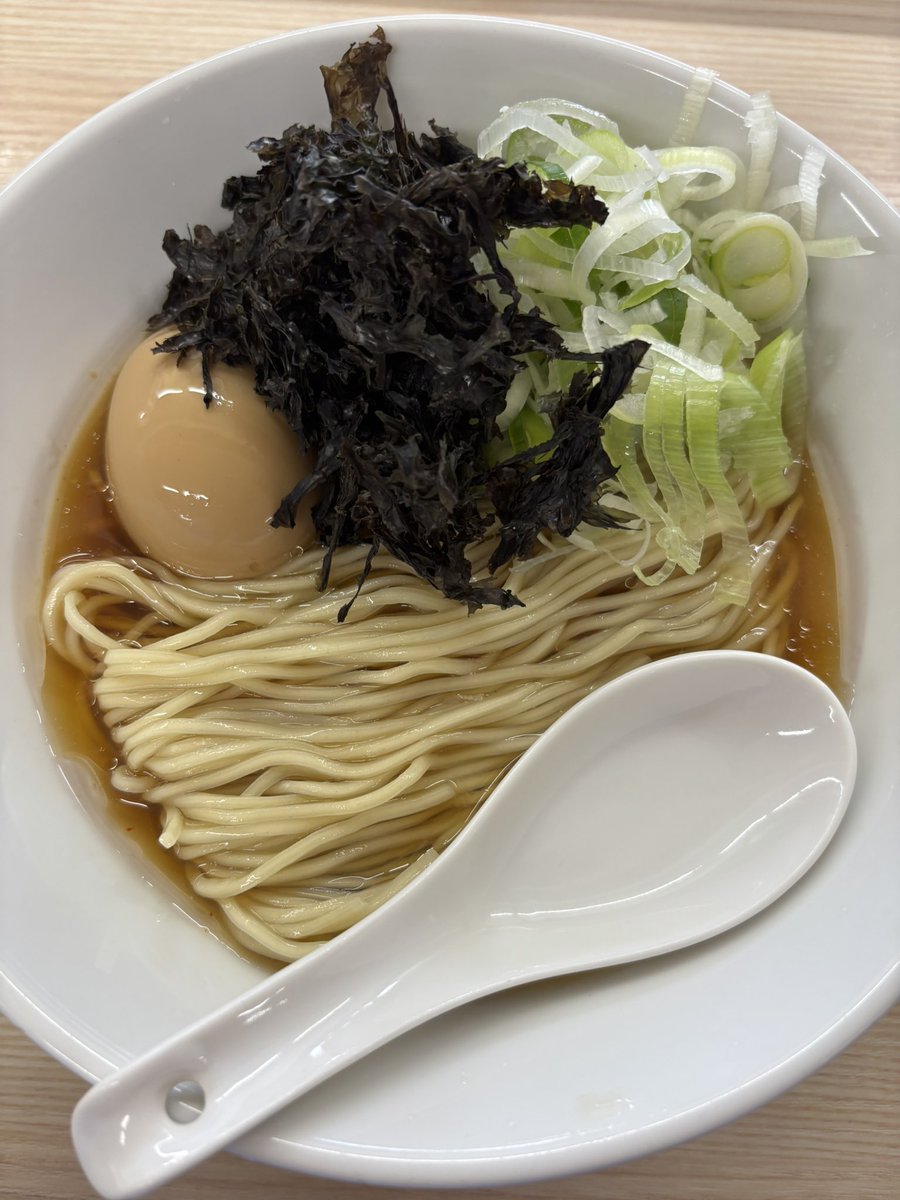 しろねこやまと tweet media