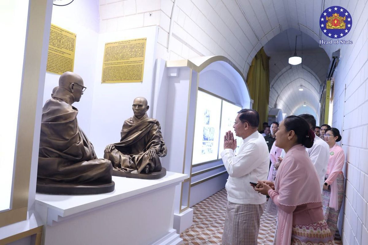Head_of_State19's tweet image. An auspicious ceremony to commemorate the 70th Anniversary of the successful  organizing of the Sixth Buddhist Council of the Republic of the Union of Myanmar held, attended by President U Min Aung Hlaing and wife, Daw Kyu Kyu Hla.
#Leader
#President
