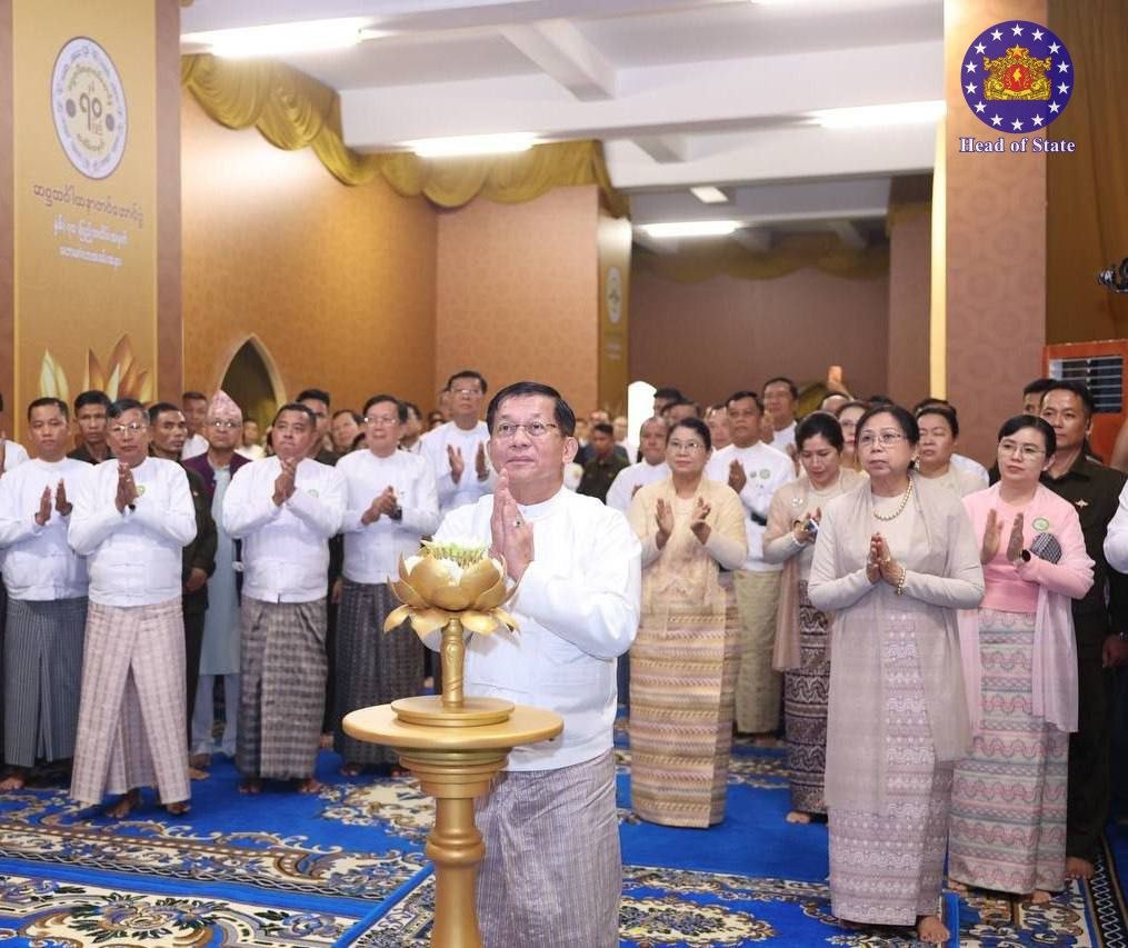 Head_of_State19's tweet image. An auspicious ceremony to commemorate the 70th Anniversary of the successful  organizing of the Sixth Buddhist Council of the Republic of the Union of Myanmar held, attended by President U Min Aung Hlaing and wife, Daw Kyu Kyu Hla.
#Leader
#President