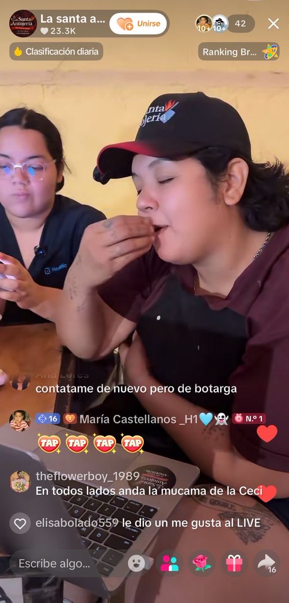 Me gané una cena con mi íntima amiga la osa Cepeda y termine en su live trayéndola a carrilla HAHAHAHAHAHA