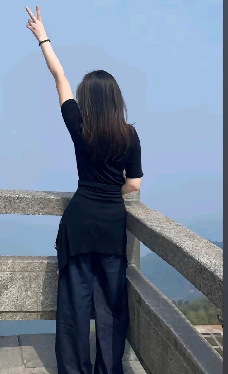 0898海口90后夫妻 tweet media