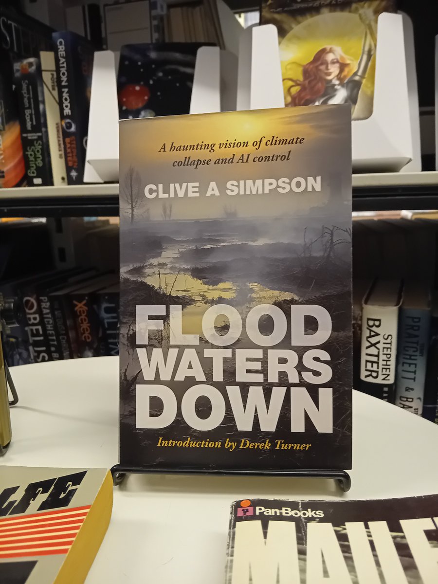 pendragonmist's tweet image. Delighted and thrilled to see Clive Simpson's debut novel "Flood Waters Down" on the shelves in the @BIS_spaceflight library. We review this powerful and prophetic eco thriller in the next issue of "Odyssey."
@Rob_Coppinger @amendlocke #Odyssey #books #writing #BIS #arts #culture