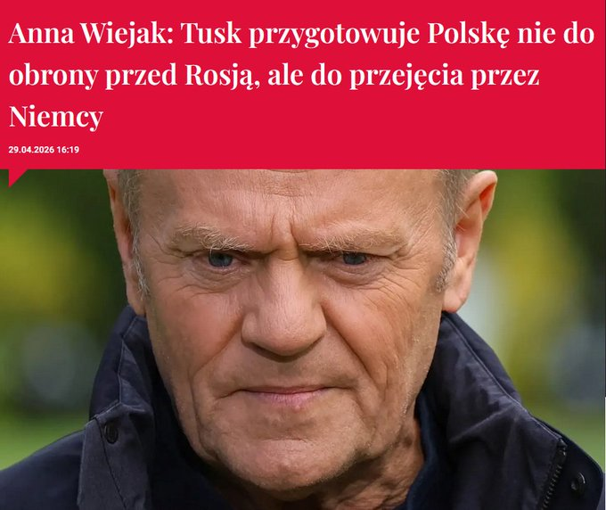 Max tweet media