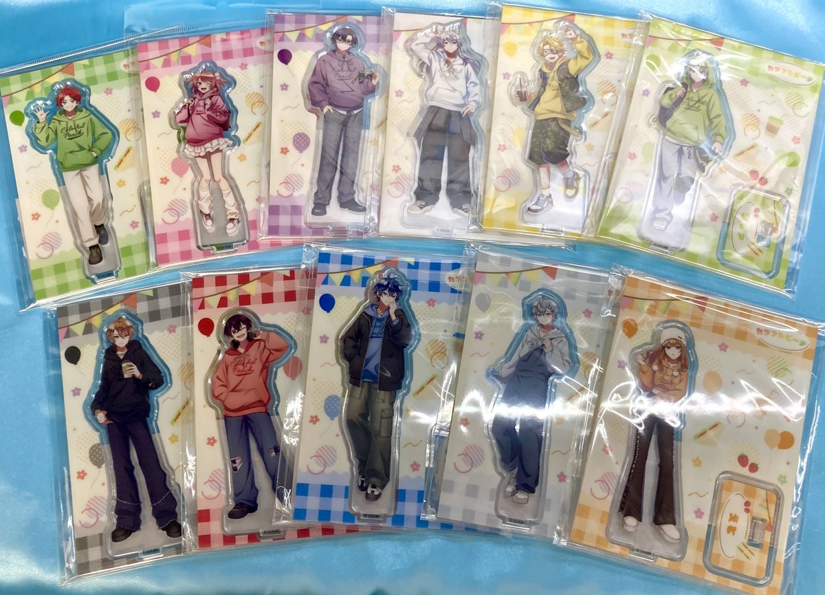 グッズ入荷情報】 『カラフルピーチ』 アクリルスタンド からぴち