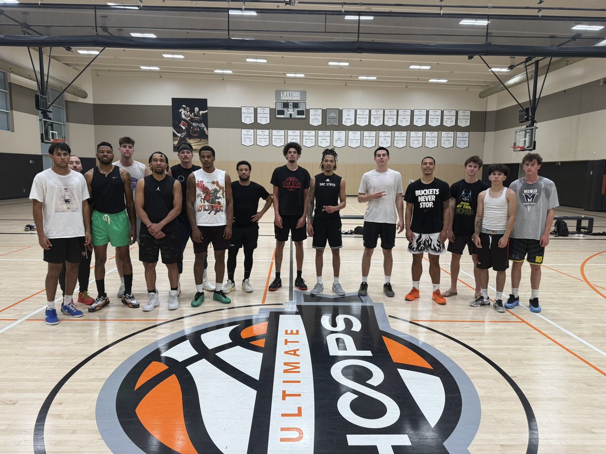 MarcusKirkland_'s tweet image. “Unity is the starting point, perseverance is the journey, and collaboration is the key to greatness.” #basketball #ballislife #sacramento #brotherhood #striveaboveothers🚀