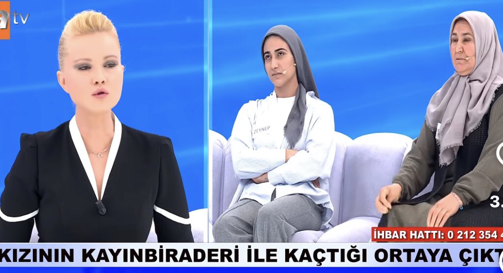 Elf tweet media