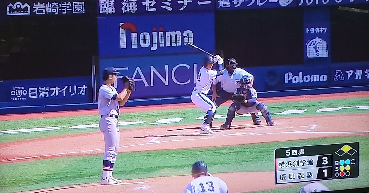 ikeike_Games's tweet photo. ケーブルTVで春の高校野球神奈川大会やってるー！！

母校の試合やってるー！！♪ https://t.co/F8ZBKPlj85