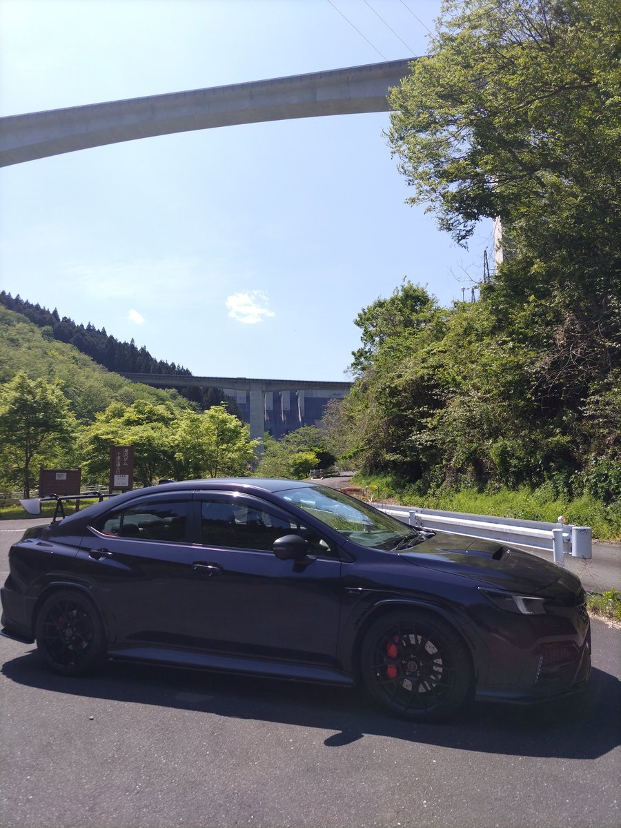 cappchar's tweet photo. SUBAROAD
秩父を走ってきました🚗
ループ橋やダ���、富士山も見られて楽しいドライブでした✨😆⤴️💓
https://t.co/CE9n9I9m52 https://t.co/YH6R9bd6EI