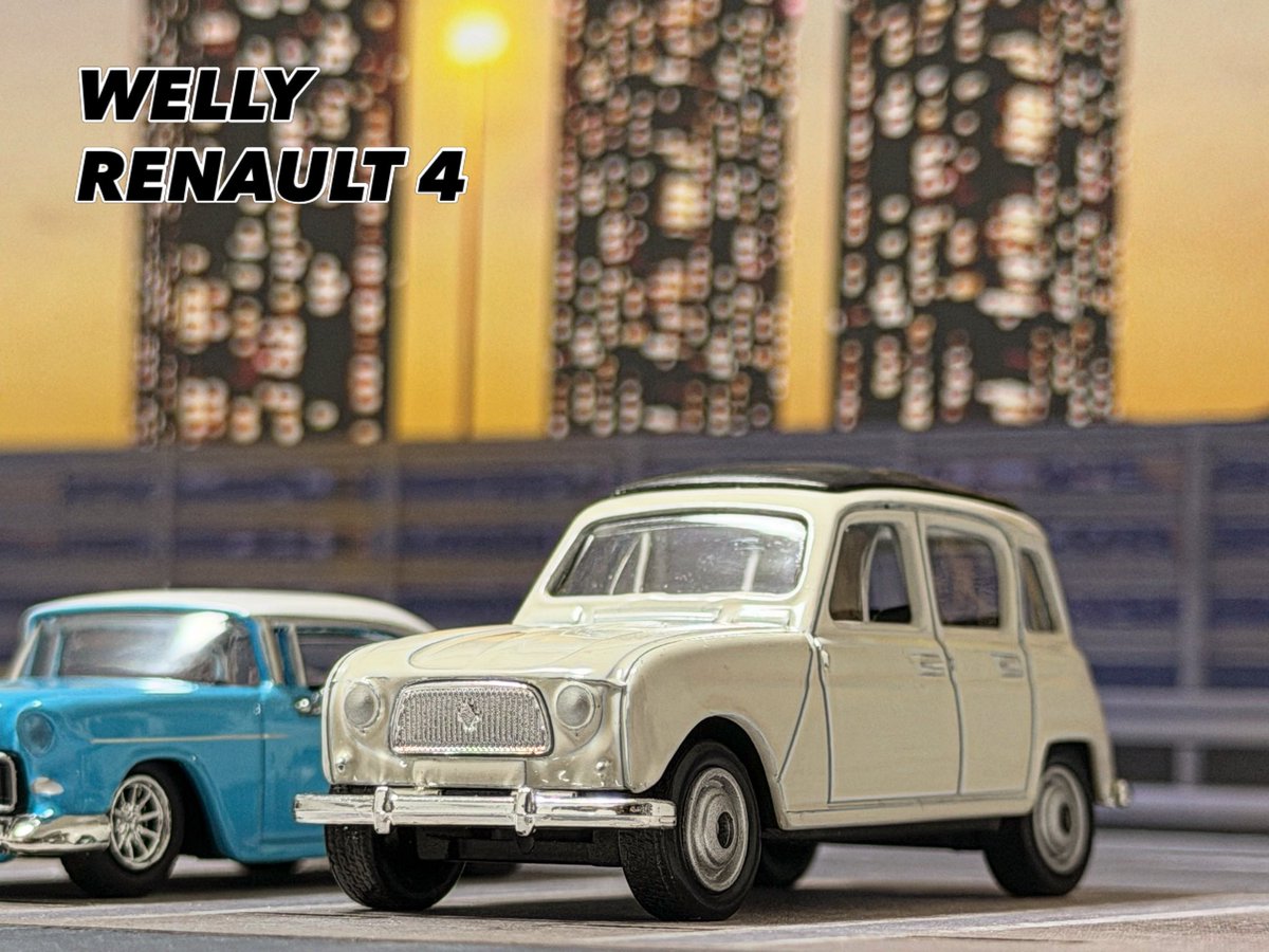 64minicar tweet media