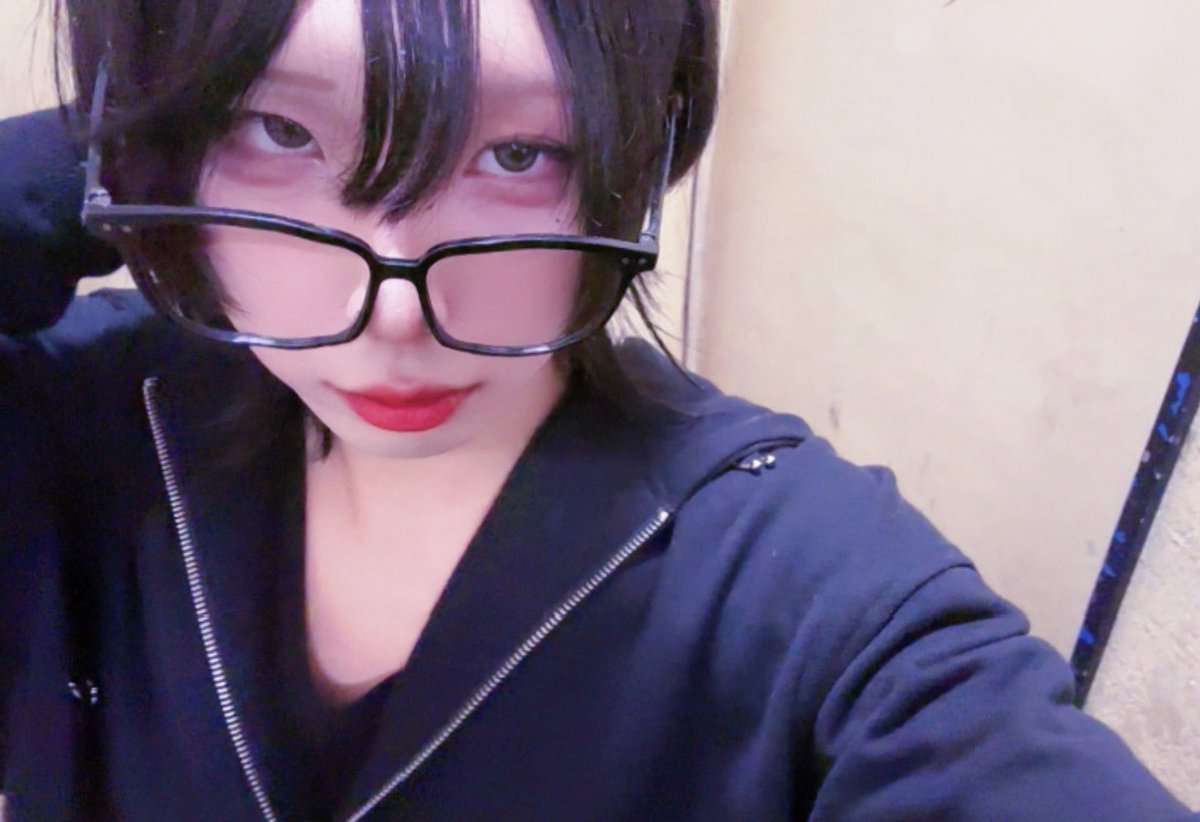 CheeCheeRunachi's tweet photo. こう見えてたぶん事務所一歌う量多い演者 https://t.co/dtCFR6xwwr