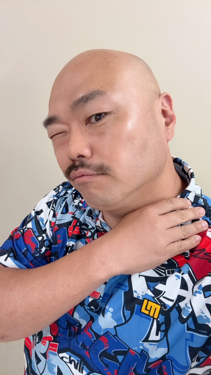安田大サーカス クロちゃん tweet media
