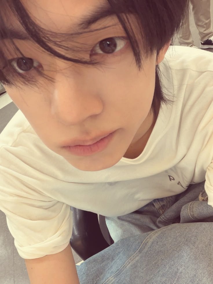 bdcholic's tweet image. first time joining ssd :3

#SSD #SaiSelcaDay #42SD #도훈  #DOHOON #투어스 #TWS @TWS_PLEDIS