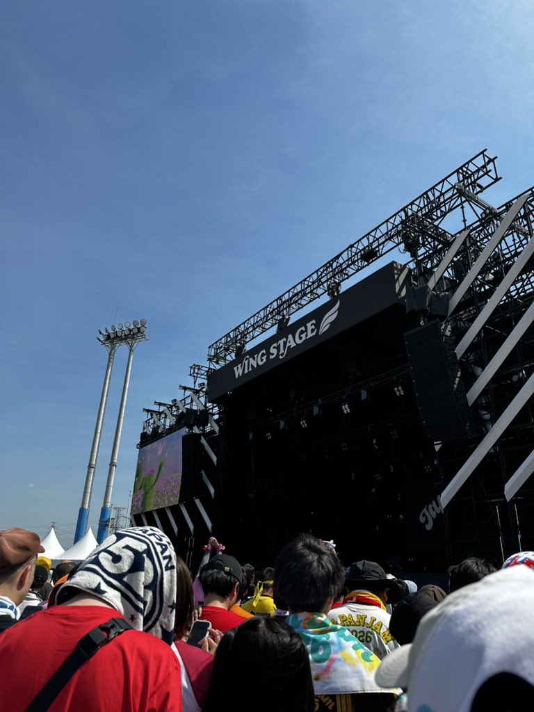 あり tweet media