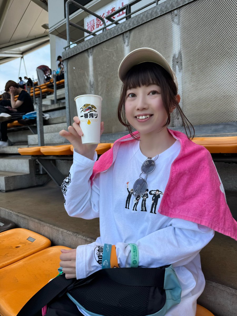 まみ(フェス芸人・邦ロック大好き芸人) tweet media