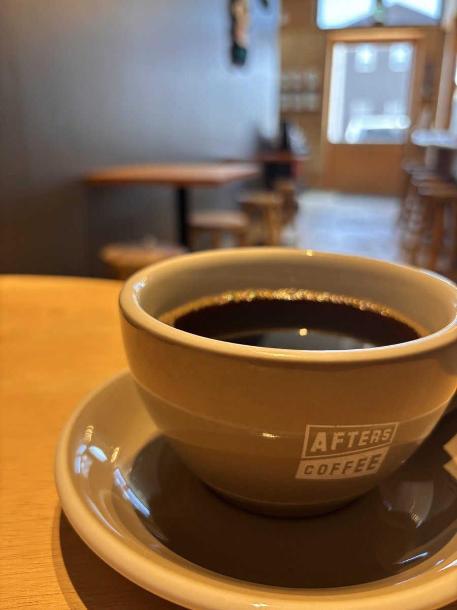 hidesan0511's tweet photo. ゴールデンウィーク一発目のイベント👀

#AFTERS
#AFTERS_COFFEE https://t.co/4xKOH0AGhV