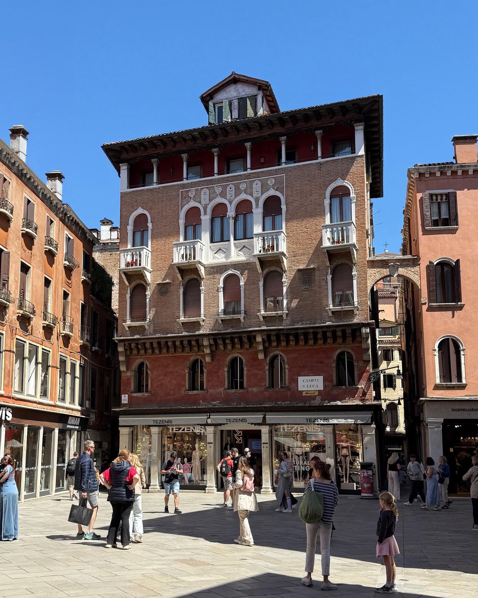 floriankoschat's tweet image. Ein Wochenende in Venedig 

#timikoschat #fatherandson