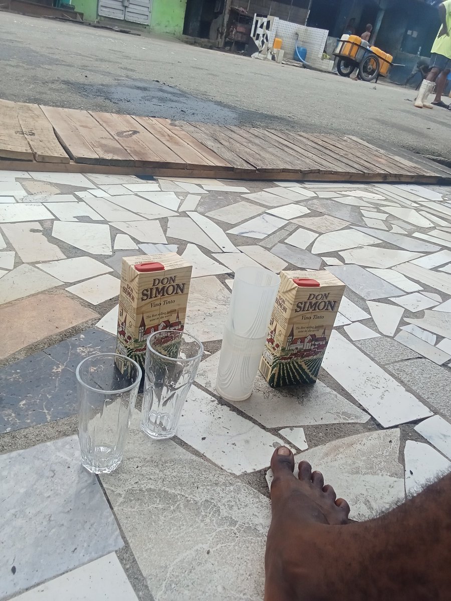 kendomarine's tweet image. Keeping our environment clean ✅
#cleanup
#saturday
