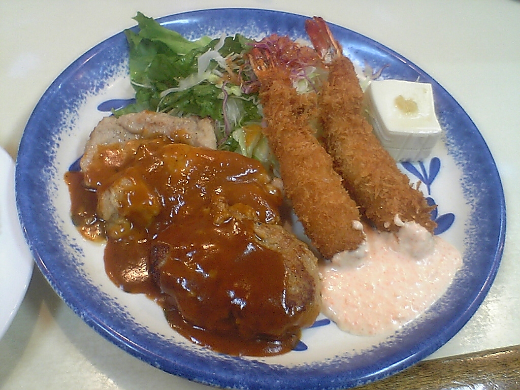 はやさかうたね tweet media