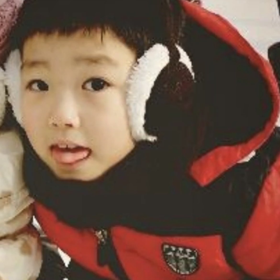 Cho_cco__'s tweet photo. 진짴ㅋㅋㅋㅋ똑같이크셧넼ㅋㅋㅋ
아니다;;더귀여워지신듯 https://t.co/lHNJqcPi5M