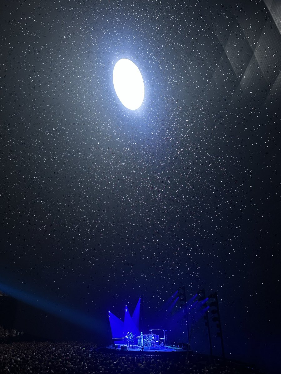 jfriel7's tweet image. Shade (end)

#phish #shade