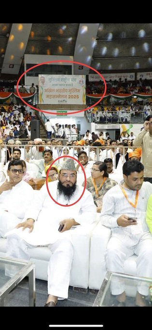 <a href="/RadharamnDas/">Radharamn Das राधारमण दास</a> Is this guy same here with sanghis?