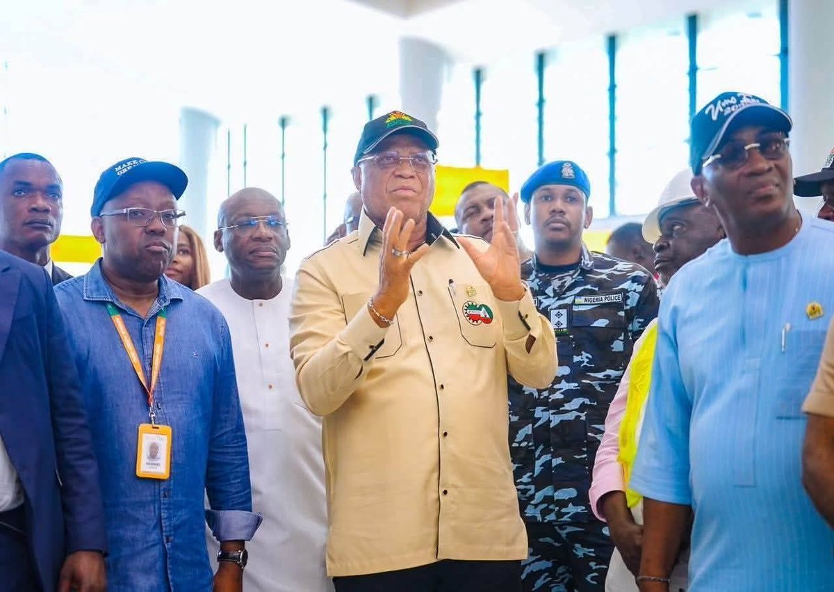 IniAKPANN's tweet photo. HISTORY IN THE MAKING ✈️  
Akwa Ibom goes international!  
First flight: Uyo → Accra, Ghana 🇬🇭  
Set for today, 2nd Mayz 2026.

"We are good to go!...Proud to be an Akwa Ibomite” – Gov Umo Eno  
#AkwaIbom 
#UmoEno 
#IbomAir
#Aviation 
#Nigeria https://t.co/o6uPtGZZhr