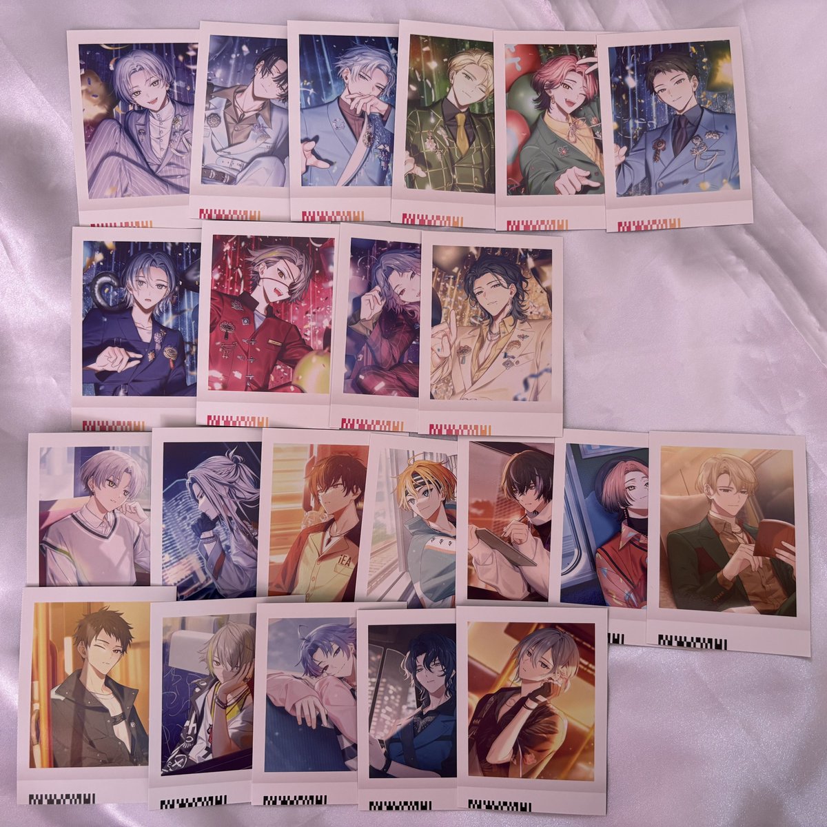 Yntr_01's tweet photo. 【交換・譲渡】18TRIP エイトリ ぱしゃこれ vol.3

譲：
N→可不可 添 練牙 雪風 礼光 あく太 季肋 來人 潜 太緒 凪 糖衣 琉衣 子タろ 夜鷹 

箔→練牙・糖衣

求： 潮・宗氏 ＞ 定価＋送料(纏めてのみ)

気軽にお声がけください。 https://t.co/JiJcsNvnsa