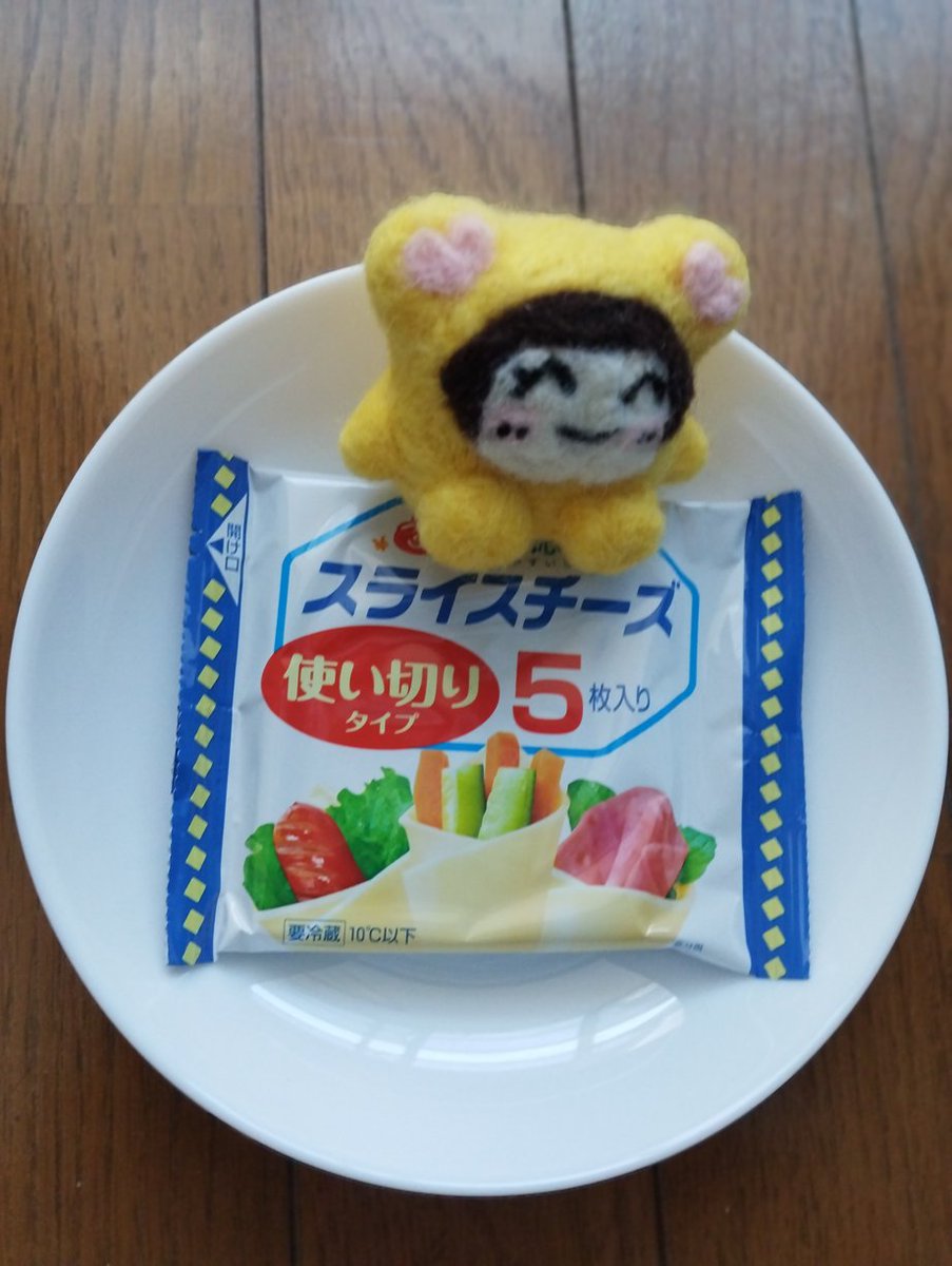 らら？ tweet media