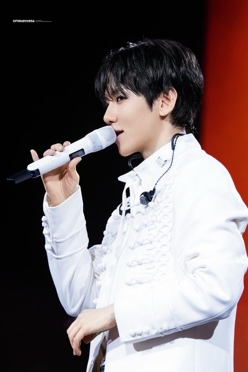whiiite4's tweet photo. 260426 WIEA 

 #백현 #BAEKHYUN #ベッキョン 
#边伯贤 @B_hundred_Hyun https://t.co/QEg1etP99t
