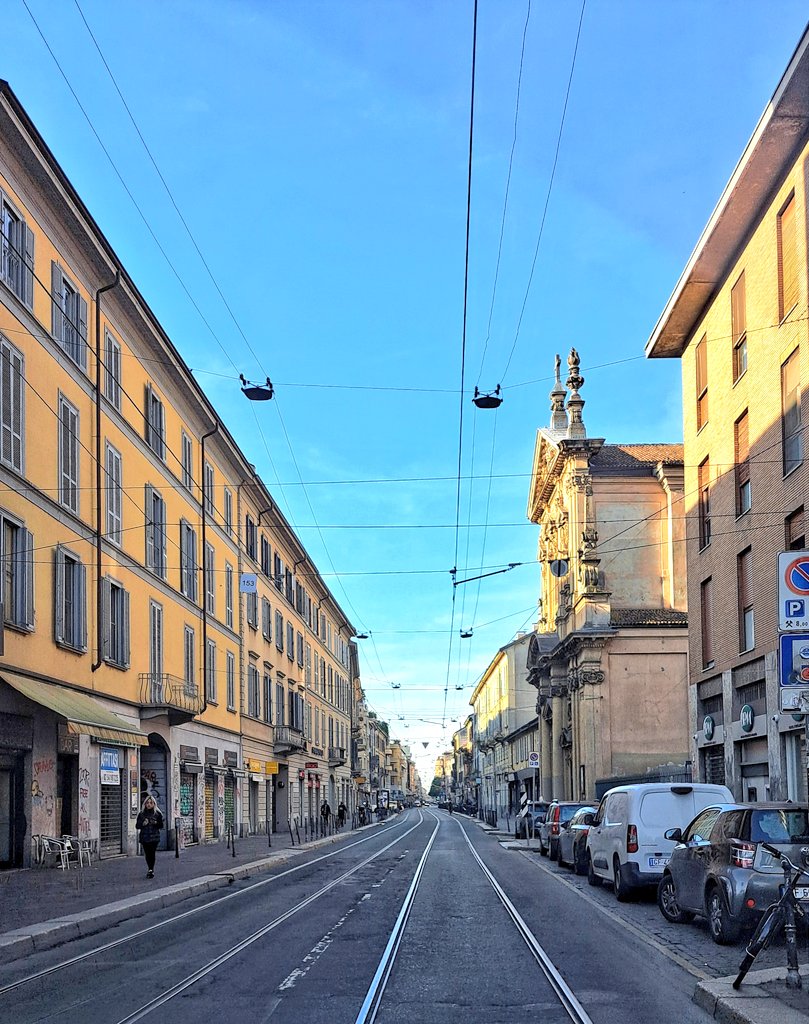 silviabar12's tweet image. Buongiorno 
Via San Gottardo #Milano