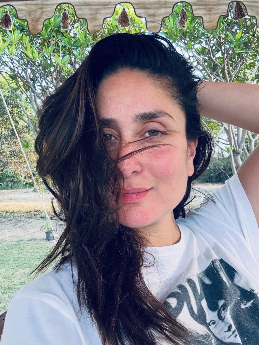 IIFA's tweet image. No one does it like Bebo ❤️
Radiating main character energy, as always 🌼

#IIFA #KareenaKapoorKhan #Bollywood #SummerVibes
