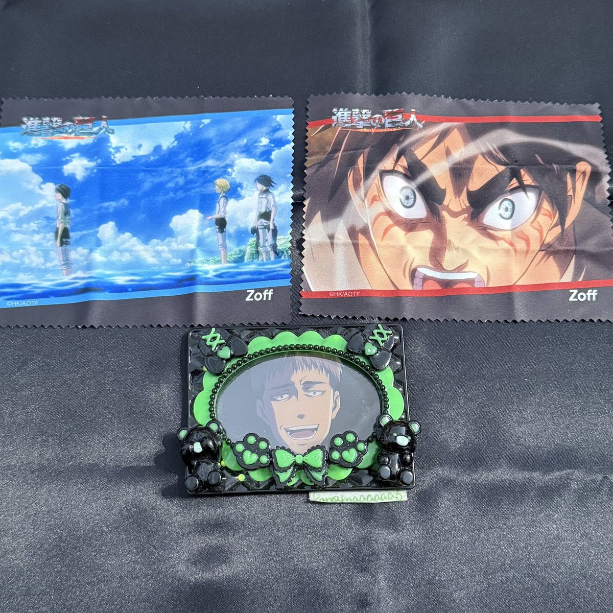 kanamaaaaaa5's tweet photo. 【交換・譲渡】進撃の巨人 zoff メガネ拭き

(譲)エレン

(求)同異種 ジャン or 定価(➕送料)

譲渡は纏めての取引のみ
郵送での対応可。
検索からでもお気軽にお声掛け下さい🌸 https://t.co/Gk39g6BP2W