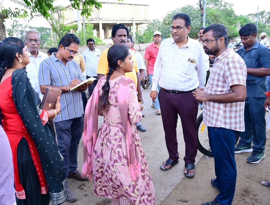 Collector, Krishna tweet media