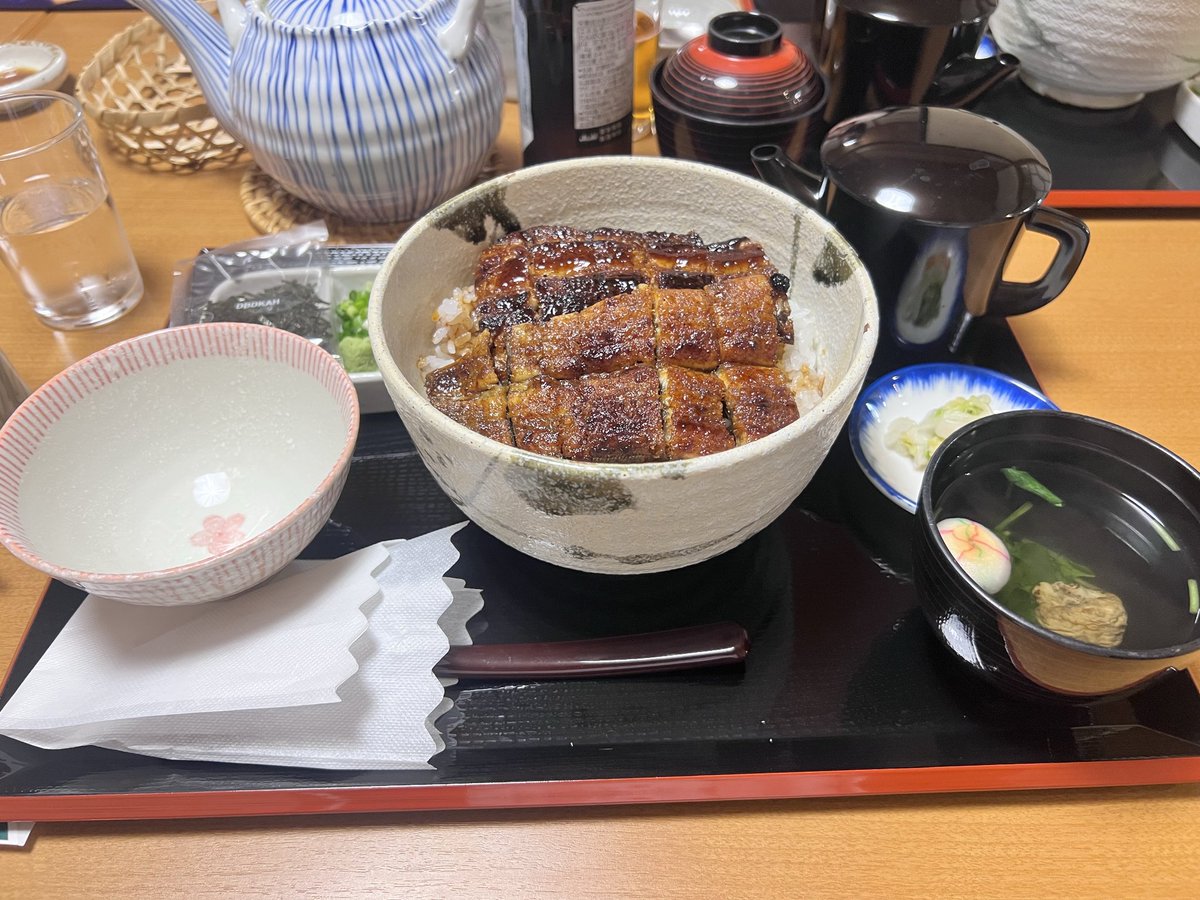 シャブ原キメネェ ミツキ tweet media