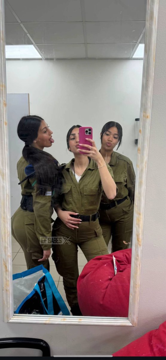 IDF Babes 🇮🇱 tweet media