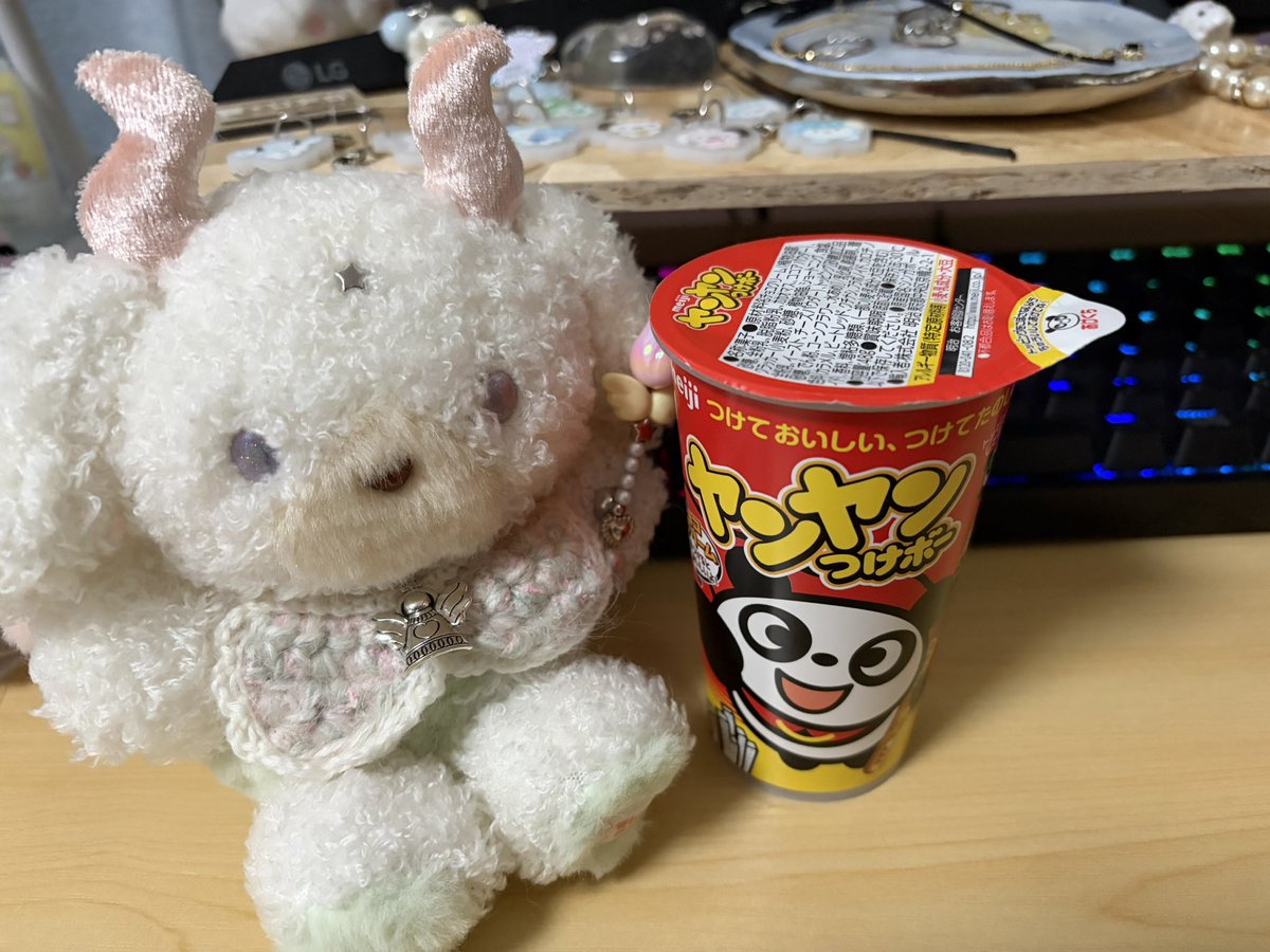 RowdyAndWaiting's tweet photo. 一緒にご飯　シリーズ https://t.co/Vjyq179Z6Z