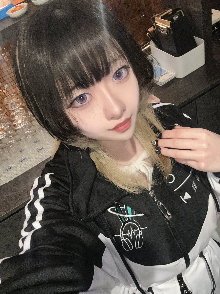 絽依(ろえ)🐧 tweet media