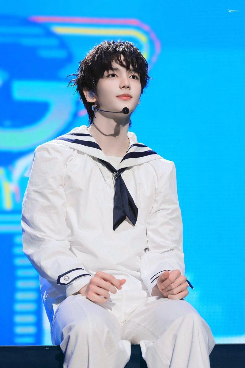 SMTR_HAMIN's tweet photo. 졸업여행🤍

#SMTR25 #SMTR2025 #HARU #HAMIN #SMNBG #하민 #이하민 #하루 #ハミン #河民 https://t.co/RCAWkikp1V