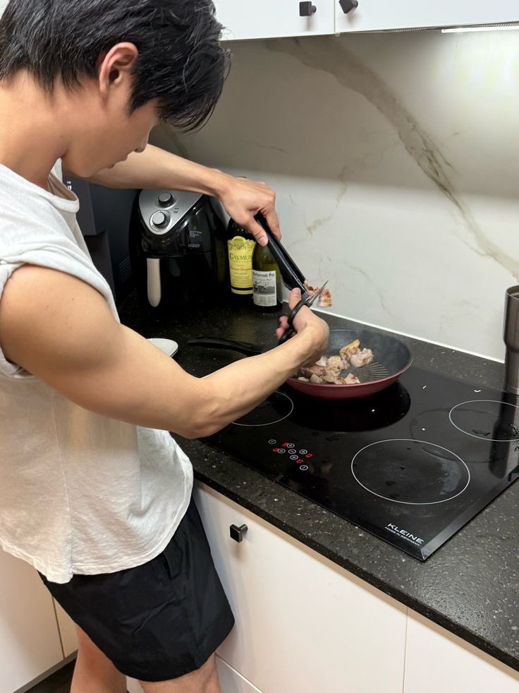 getbootedloser's tweet image. goodmorning my oomfs &amp;amp; oomfettes! 🙂‍↕️ i hope you guys are having a good morning so far because i know i am… #w #eats