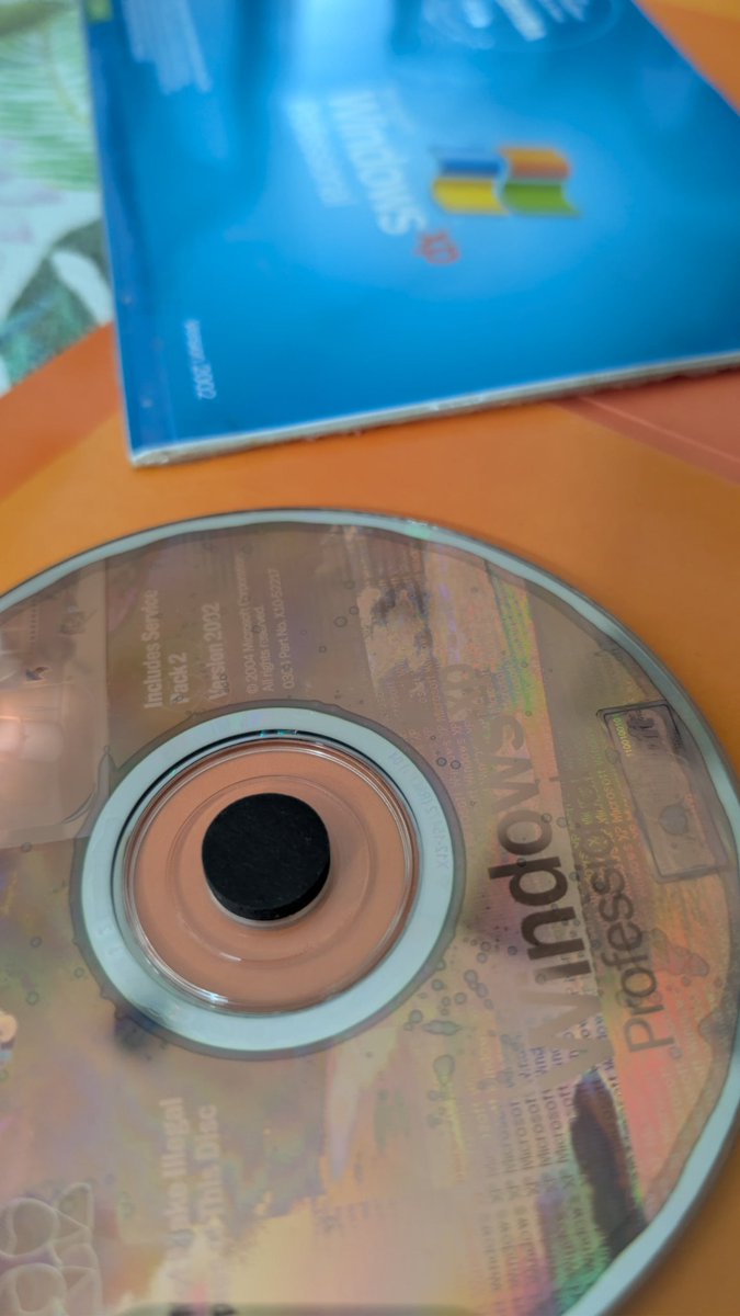 GulatiSinghJ's tweet photo. What an opportunity to write a new open source OS for the enterprise. A local SLM, on the edge, a browser and a command prompt. 

#TinyML #EdgeAI #NativeAI

(Picture: The original Windows XP Professional from 2001, from my collection) https://t.co/MxVPbwR0lI