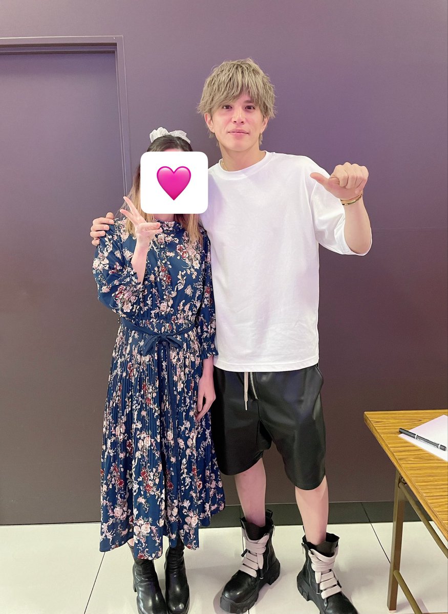 tmm_bmsg's tweet photo. 05.02

山本裕典来店イベント@パサージュ830西港店
約半年ぶりの再会🙂‍↕️
あっという間に19年目‼️
今日も幸せでした.˚⊹ ⁺‧( *´꒳`*)‧⁺ ⊹˚. https://t.co/gauTJBNsiU