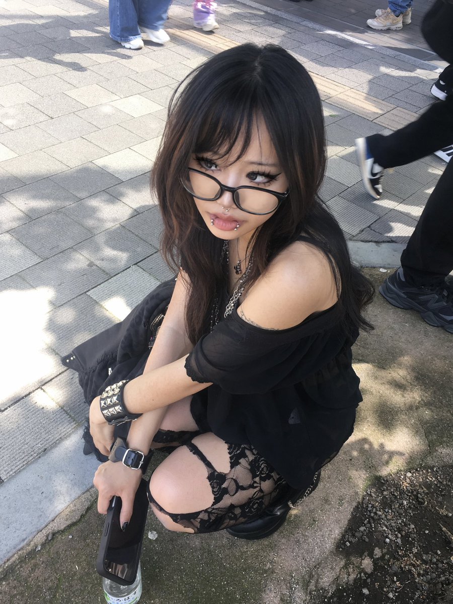 momo tweet media